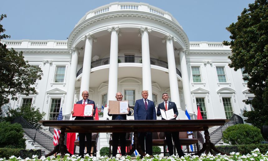 Bahrain Foreign Minister Abdullatif al-Zayani, Israeli Prime Minister Benjamin Netanyahu, US President Donald Trump, and UAE Foreign Minister Abdullah bin Zayed Al-Nahyan after participating in the signing of the Abraham Accords.