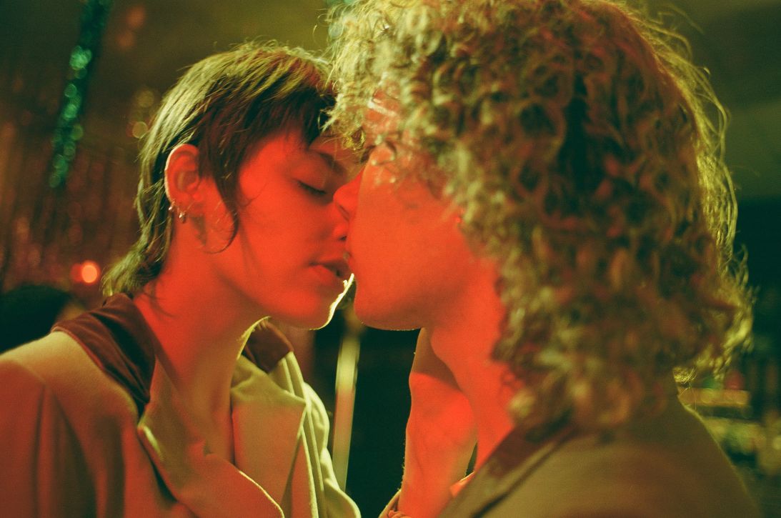 Martí spent eight hours photographing couples at the Bethnal Green Working Men’s Club in London to set the mood in its retro setting.